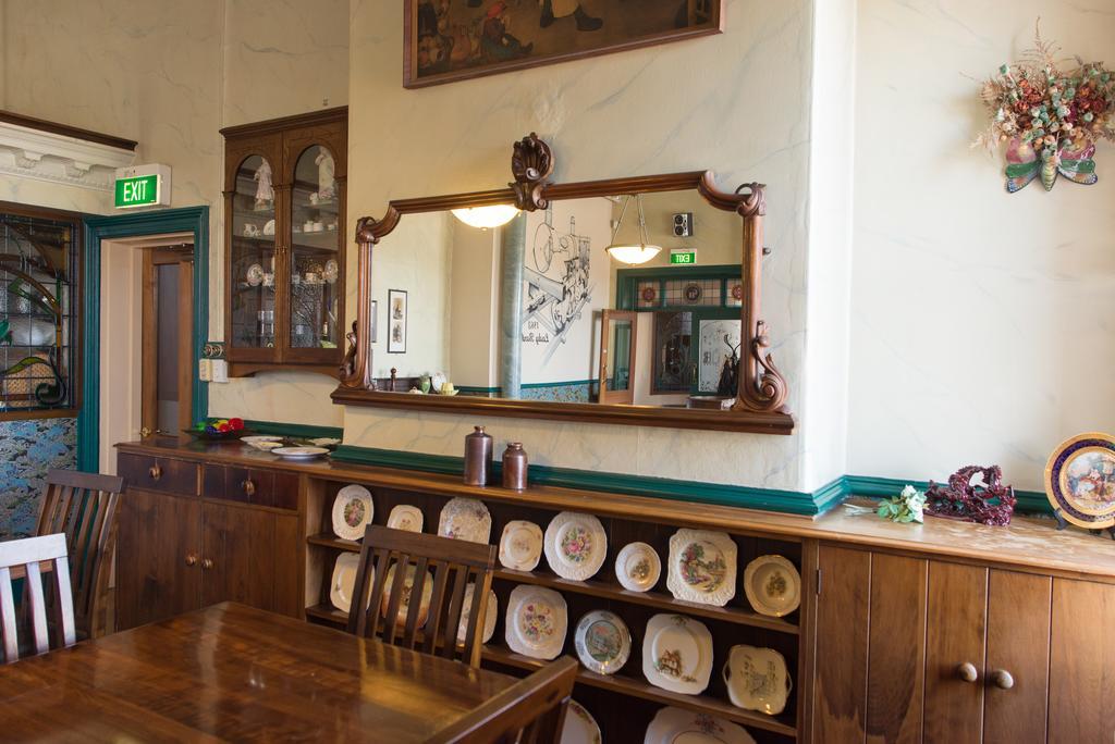 אינברקארגיל Victoria Railway Hotel מראה חיצוני תמונה