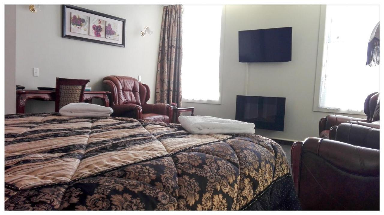 אינברקארגיל Victoria Railway Hotel מראה חיצוני תמונה